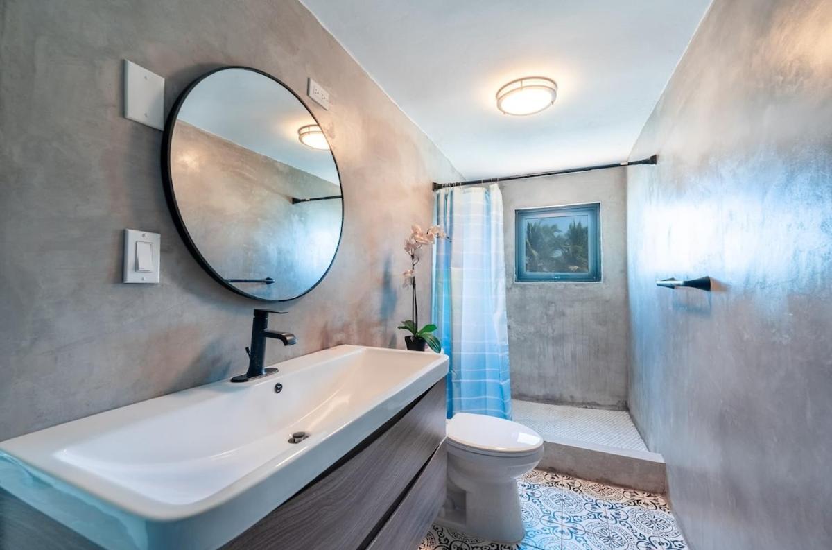 4 Bedroom Kikita Beach Villa Oceanfront W Pool 도라도 외부 사진