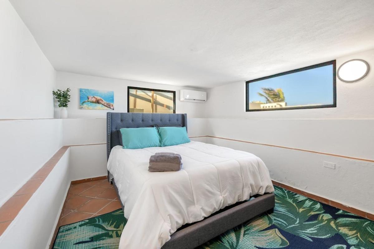 4 Bedroom Kikita Beach Villa Oceanfront W Pool 도라도 외부 사진